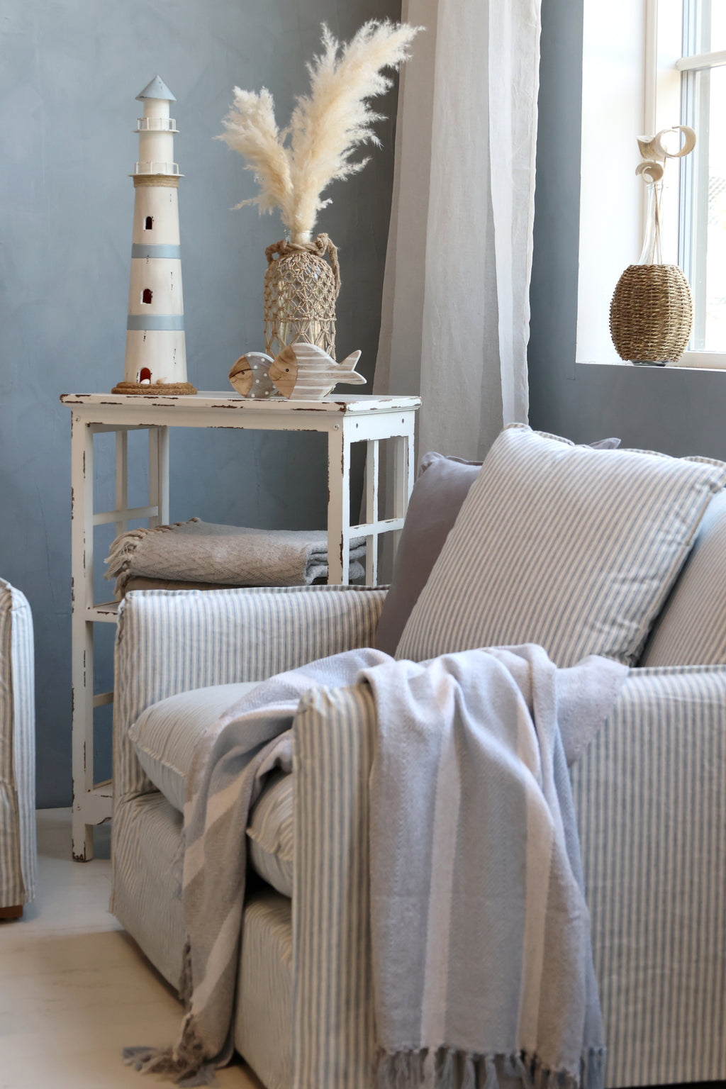 Linneklädd 1-sits fåtölj Malo Ljusblå Creme Randig - Chic Antique
