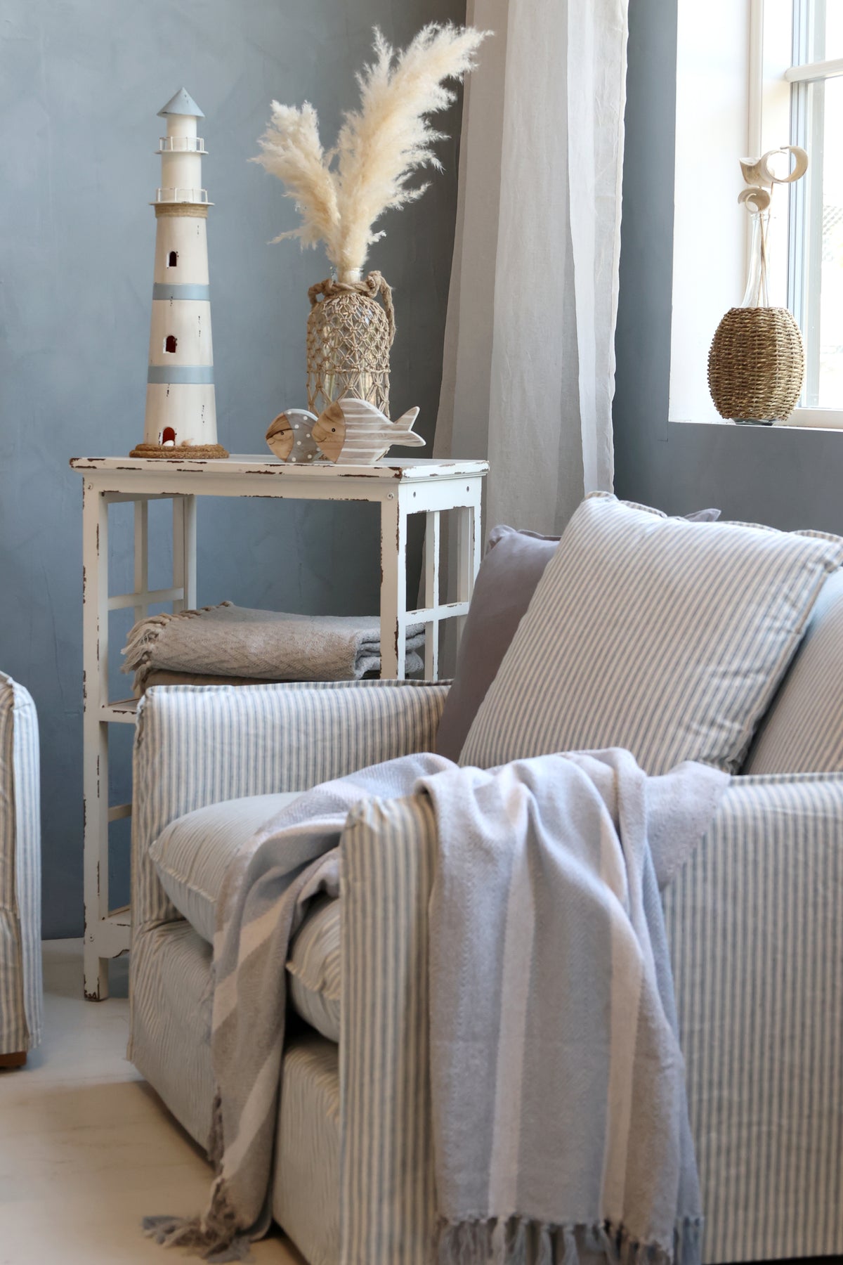Linneklädd 1-sits fåtölj Malo Ljusblå Creme Randig - Chic Antique