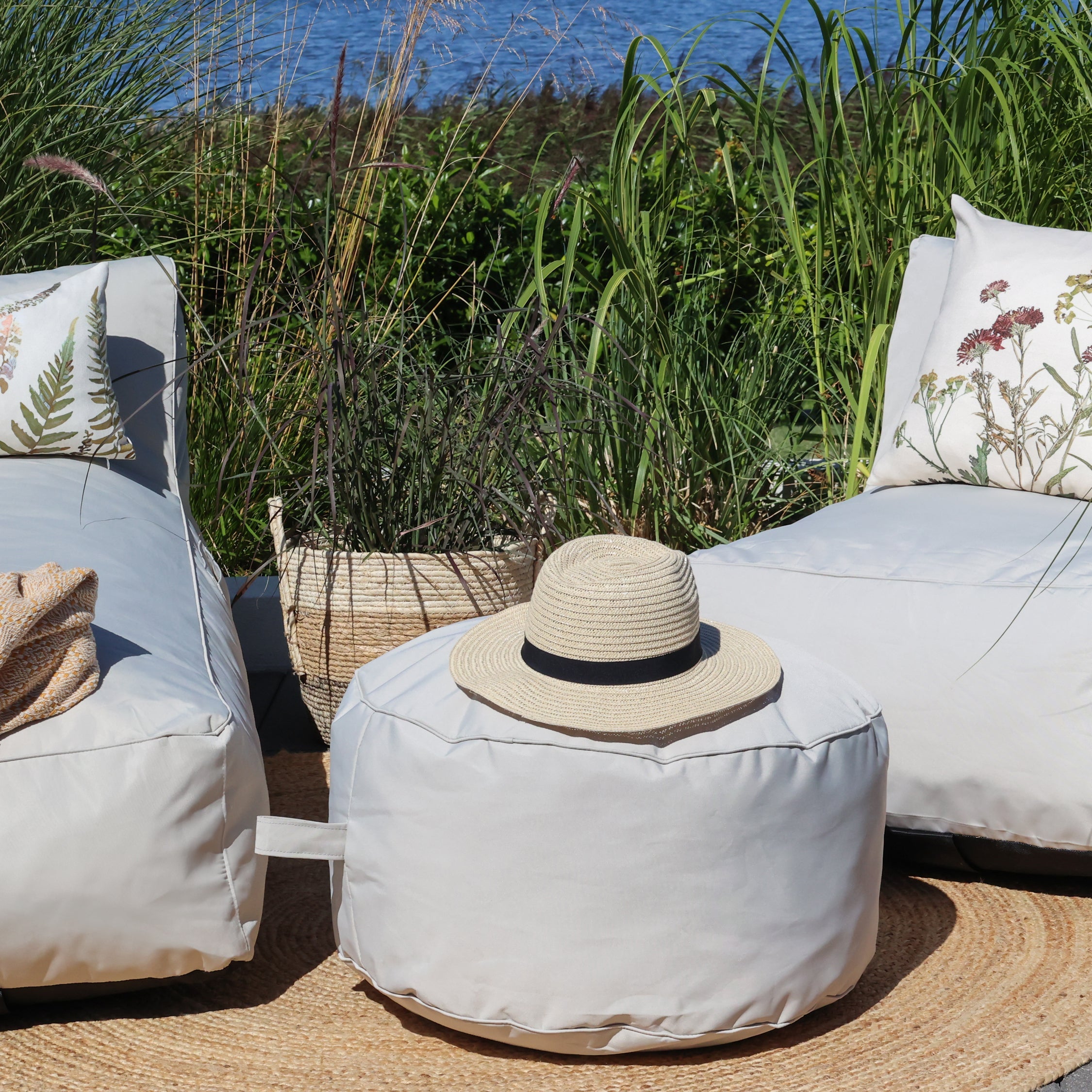 Lounge puff utomhus set om 2st